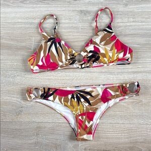 Billabong Multicolor Leaf Print Bikini